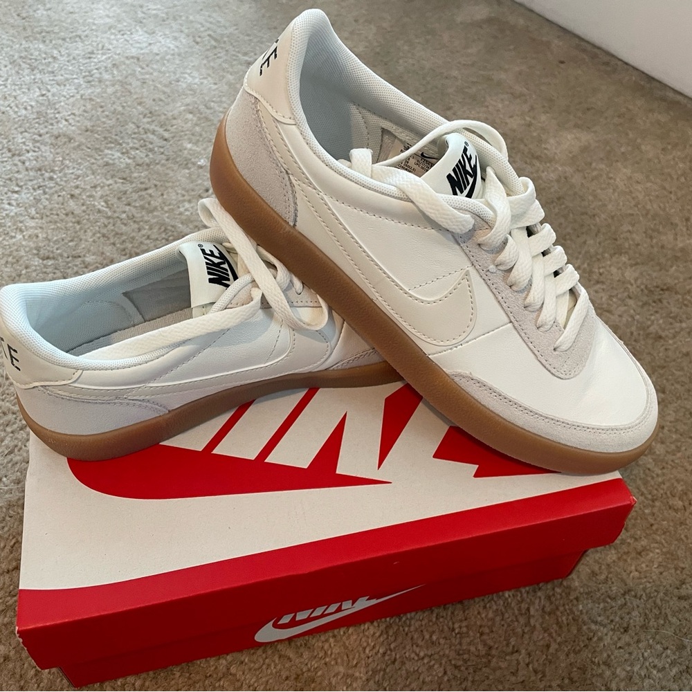 Nike Women’s Killshot 2 Sail Gum Black Size 9